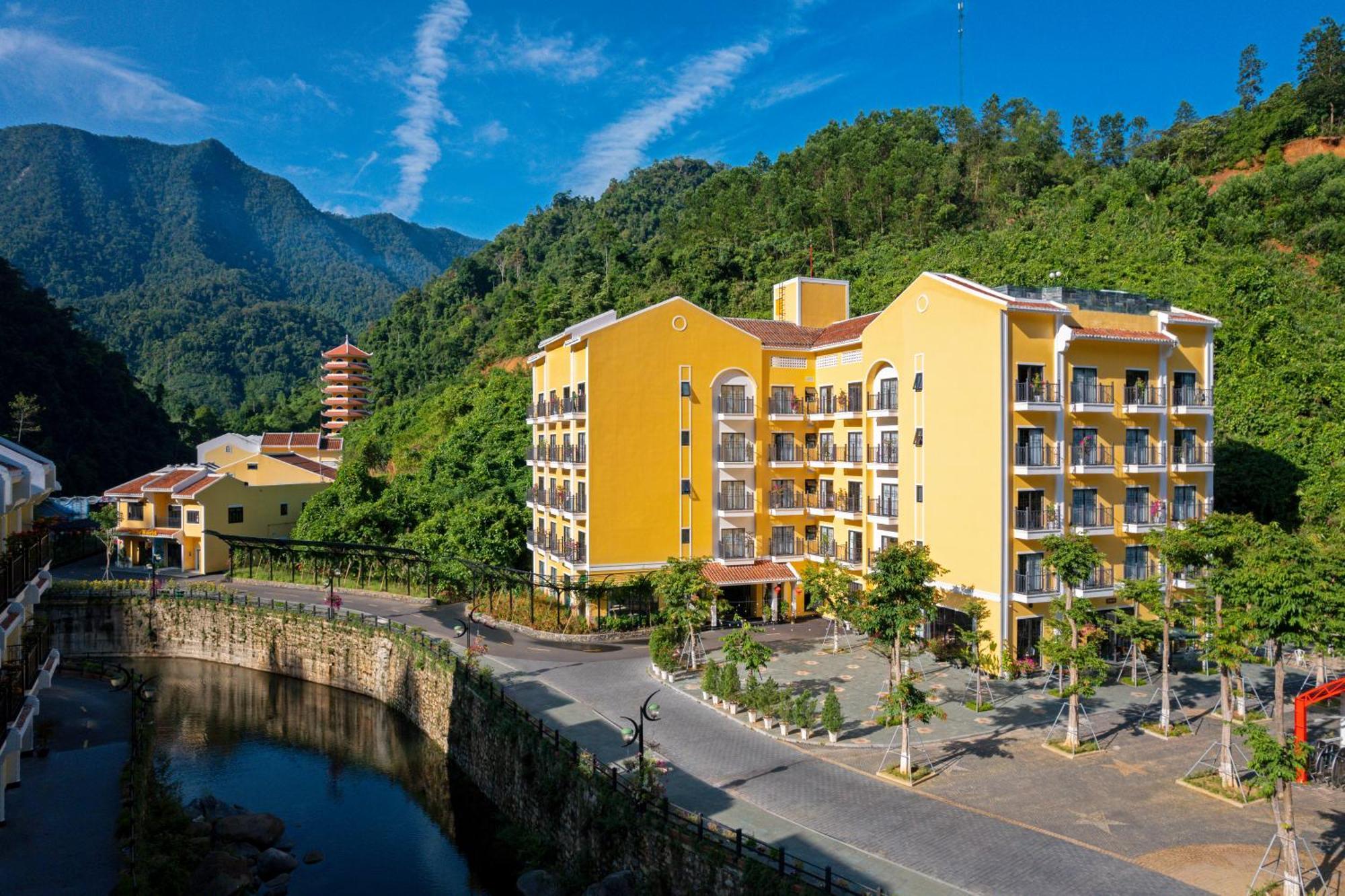 Hotel Fivitel Cong Troi Dong Giang - Fivitel Dong Giang Heaven'S Gate Zewnętrze zdjęcie